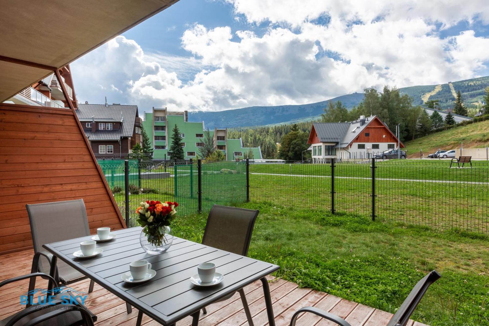 Apartamenty Bluesky - Karkonoska 13, Z Widokiem Na Gory, Blisko Szlakow I Wyciagow, W Zielonej Okolicy Karpacz Δωμάτιο φωτογραφία